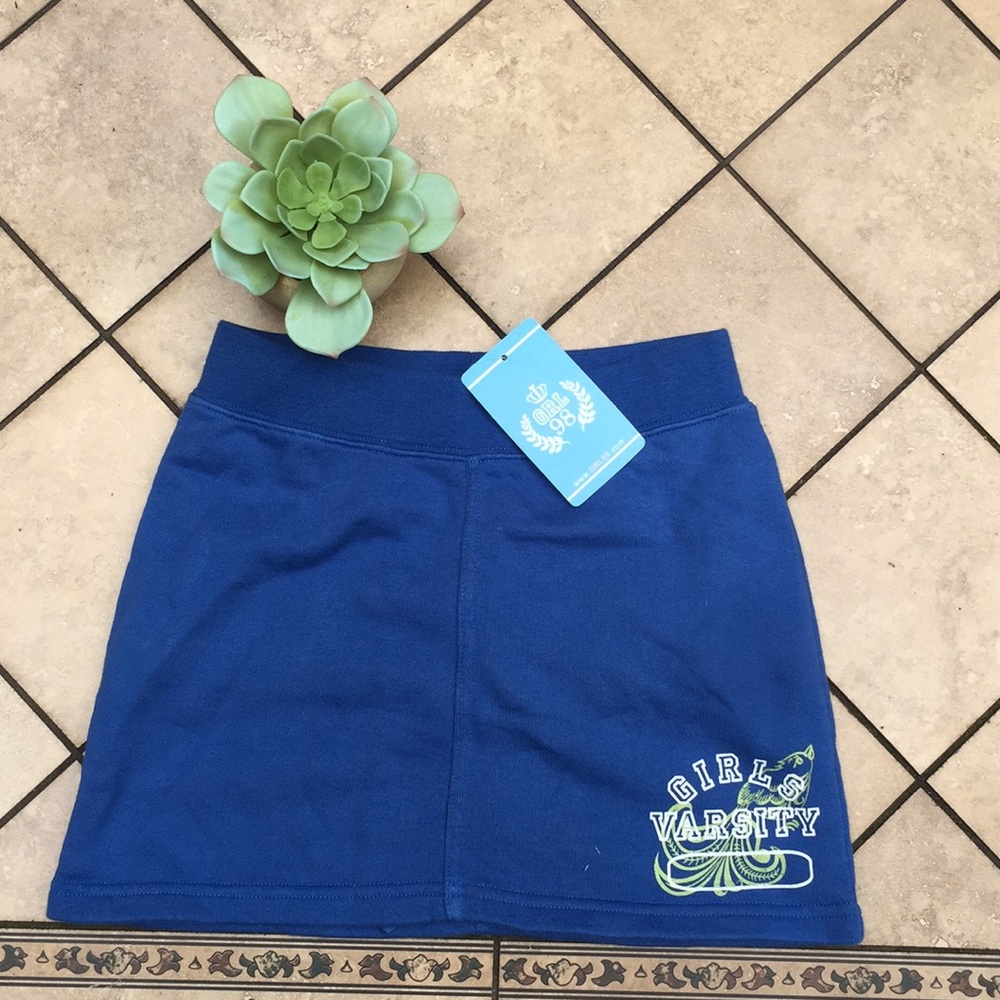 NWT French terry skirt size 6 by GRL98